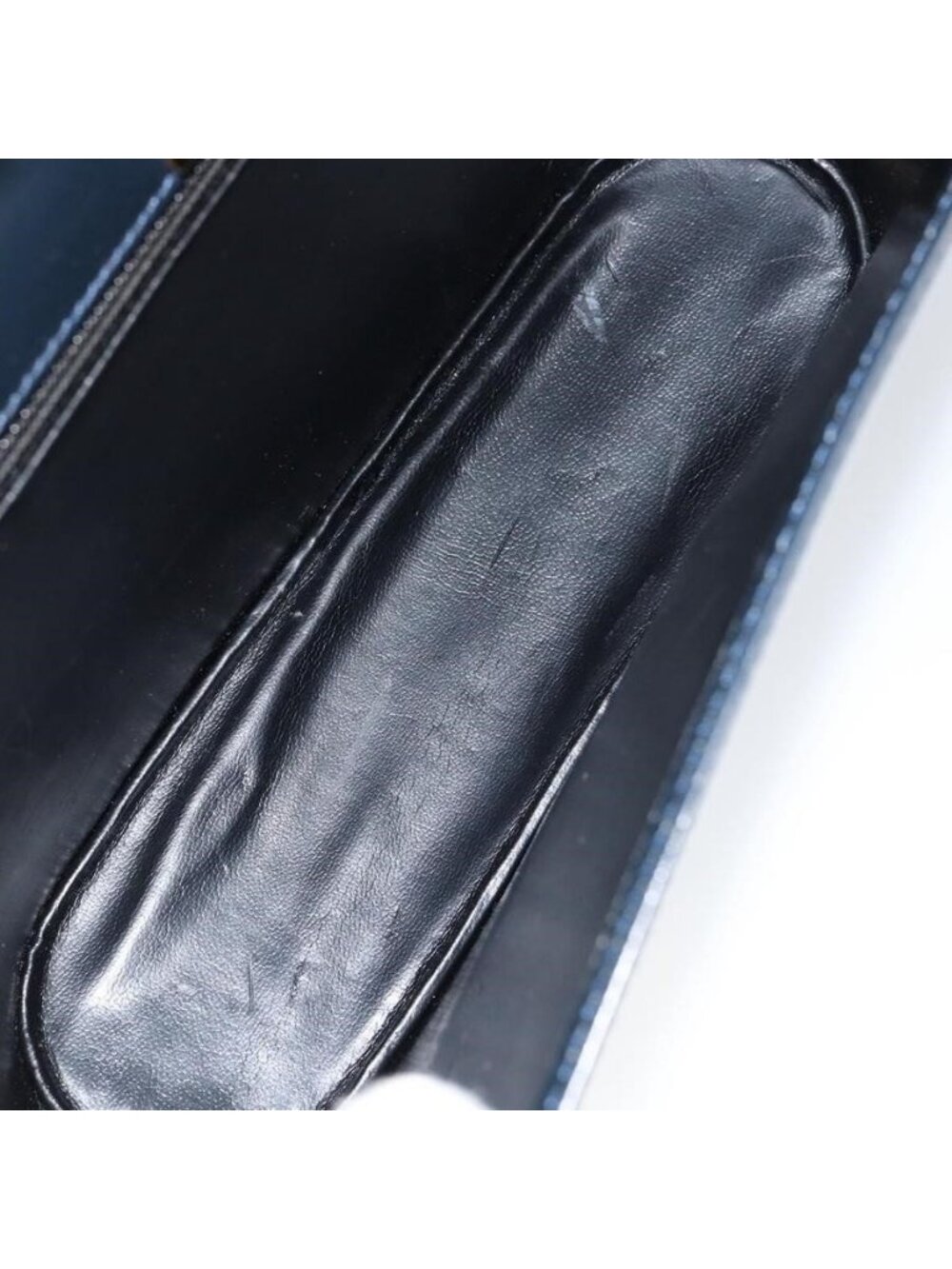 Authentic BALLY Shoulder Bag Leather Navy Gold - Picture 3 of 16